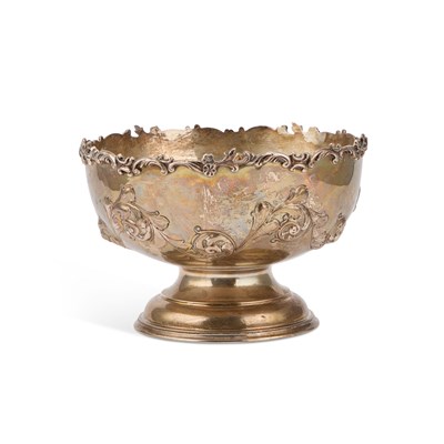 Lot 355 - A GEORGE V SILVER ROSE BOWL