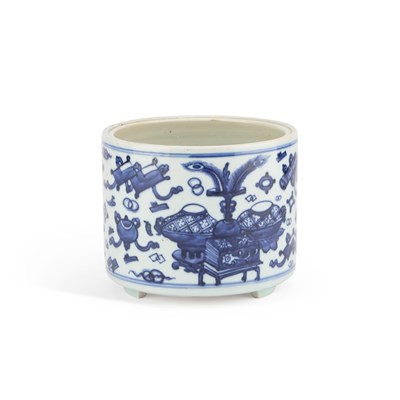 Lot 171 - A CHINESE BLUE AND WHITE BRUSH POT, BITONG