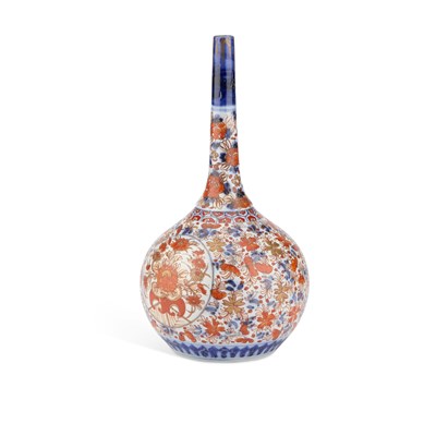 Lot 26 - A 19TH CENTURY JAPANESE IMARI BOTTLE VASE