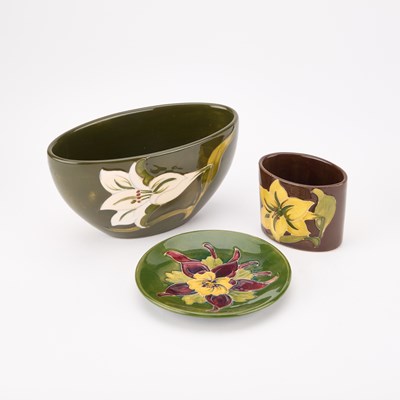 Lot 204 - THREE PIECES OF MOORCROFT