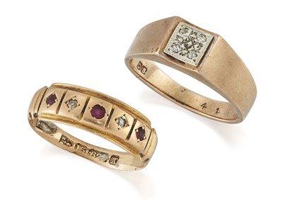 Lot 1714 - TWO RINGS