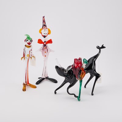 Lot 73 - TWO MURANO GLASS MODELS OF CLOWNS AND A MURANO GLASS MATADOR GROUP