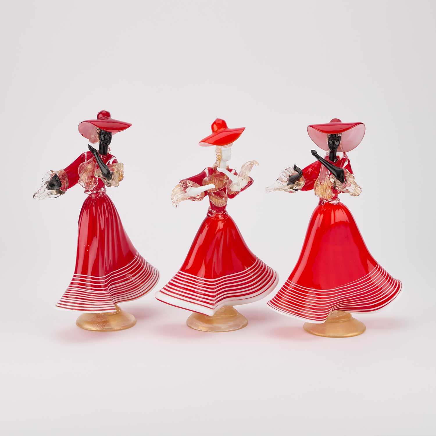 Lot 39 - THREE MURANO GLASS FIGURES OF DANCERS