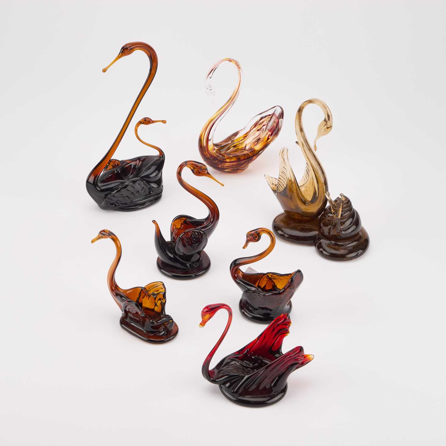 Lot 85 - SEVEN MURANO GLASS MODELS OF SWANS