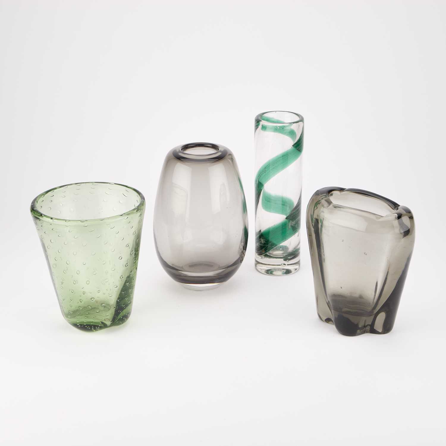 Lot 106 - FOUR 20TH CENTURY ART GLASS VASES