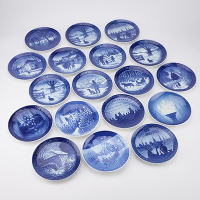 Lot 281 - EIGHTEEN ROYAL COPENHAGEN CALENDAR PLATES