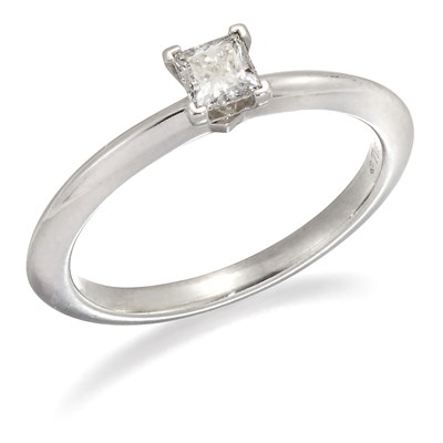 Lot 1530 - TIFFANY & CO - A SOLITAIRE PRINCESS-CUT DIAMOND RING