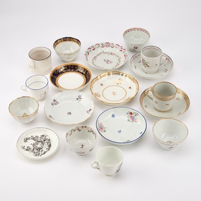 Lot 427 - A COLLECTION OF ENGLISH TEA BOWLS, CUPS AND SAUCERS