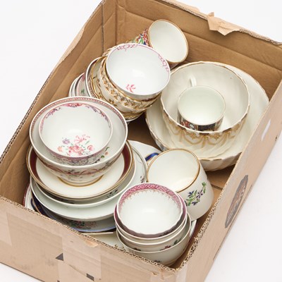 Lot 370 - A COLLECTION OF WORCESTER AND OTHER PORCELAIN