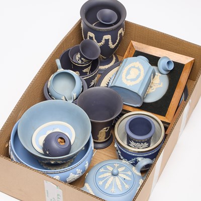 Lot 384 - A COLLECTION OF WEDGWOOD JASPERWARE