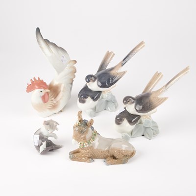 Lot 305 - FIVE LLADRO MODELS OF ANIMALS