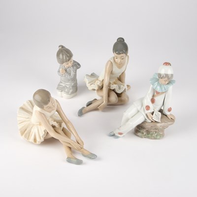 Lot 278 - FOUR NAO FIGURES