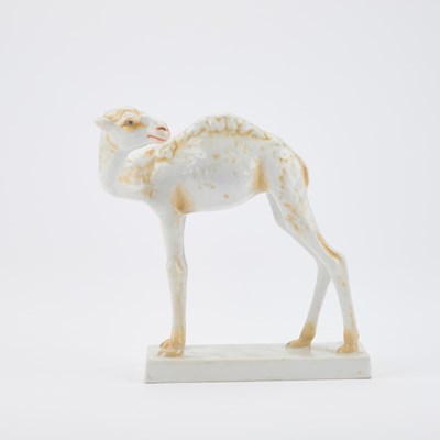 Lot 185 - A PFEFFER PORZELLAN MODEL OF A CAMEL