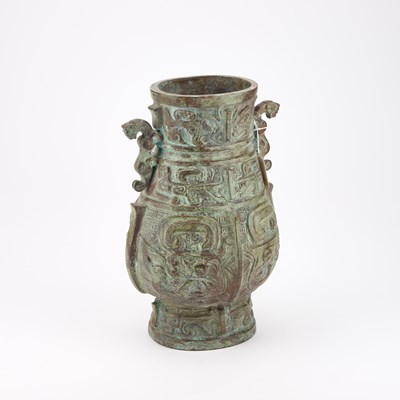 Lot 687 - A CHINESE BRONZE ARCHAIC STYLE VASE