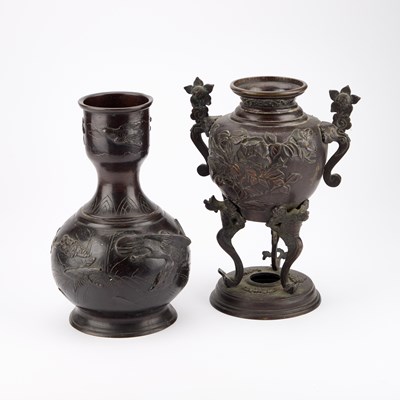 Lot 679 - A JAPANESE BRONZE KORO AND A VASE