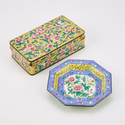 Lot 501 - A CANTONESE ENAMEL BOX AND A CANTONESE ENAMEL DISH