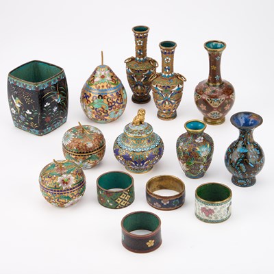 Lot 499 - A GROUP OF CLOISONNÉ ENAMEL