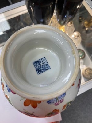 Lot 639 - A CHINESE FAMILLE ROSE BUTTERFLIES VASE