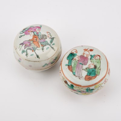 Lot 510 - TWO CHINESE FAMILLE ROSE BOXES AND COVERS