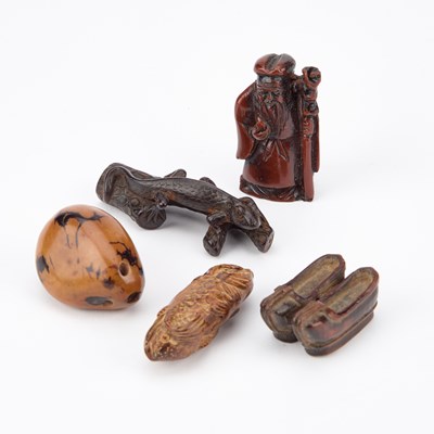 Lot 459 - FIVE CARVED WOOD NETSUKES