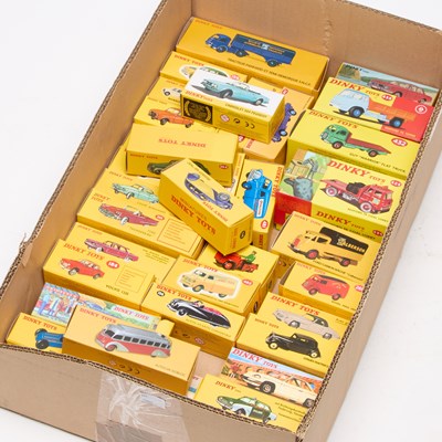 Lot 824 - A COLLECTION OF BOXED DINKY TOYS