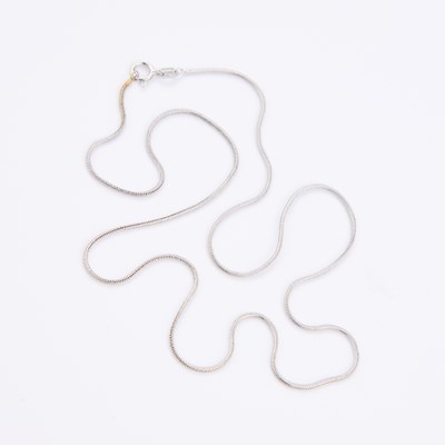 Lot 777 - A WHITE GOLD SNAKE CHAIN