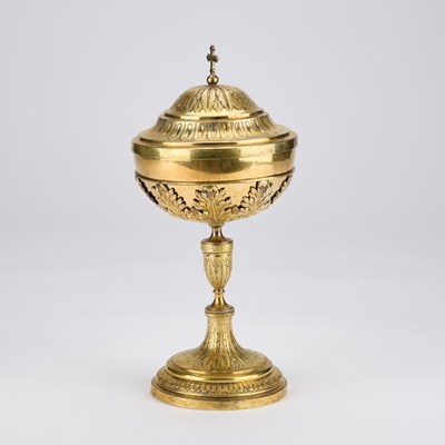 Lot 747 - AN ITALIAN SILVER-GILT CIBORIUM