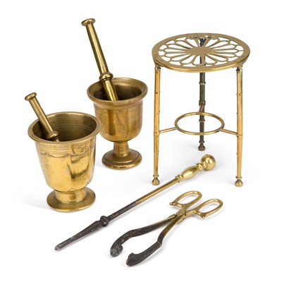 Lot 431 - TWO BRASS PESTLE AND MORTARS, BRASS TRIVET AND FIRESIDE TOOLS