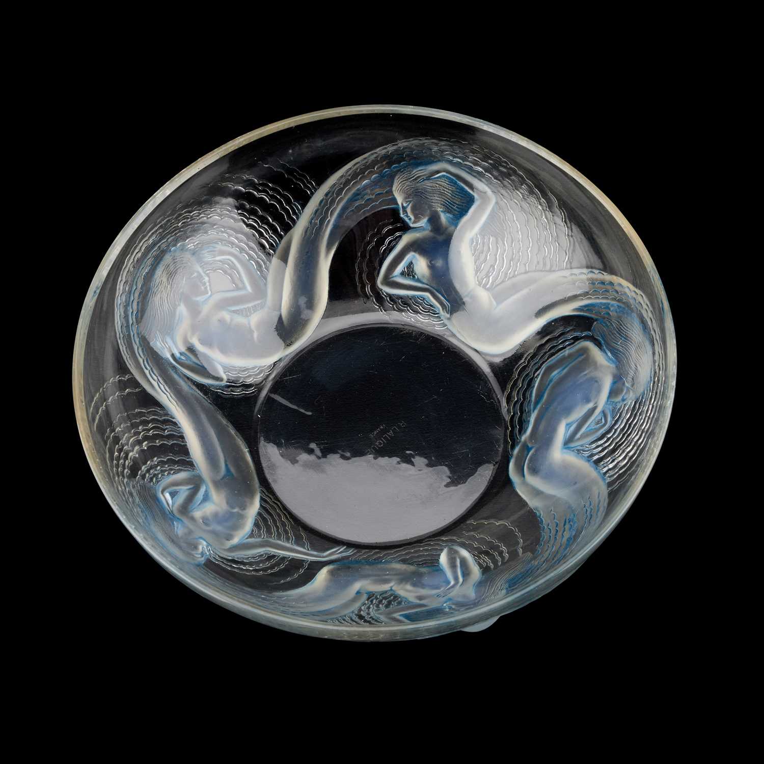 Lot 37 - RENÉ LALIQUE (FRENCH, 1860-1945), 'CALYPSO', A BOWL, DESIGNED 1920