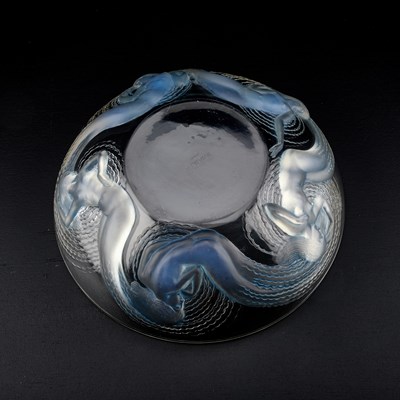 Lot 37 - RENÉ LALIQUE (FRENCH, 1860-1945), 'CALYPSO', A BOWL, DESIGNED 1920