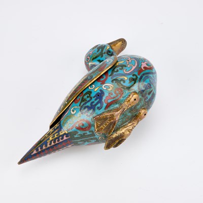 Lot 131 - A PAIR OF 19TH CENTURY CHINESE CLOISONNÉ ENAMEL CENSERS AND COVERS