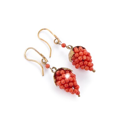 Lot 602 - A PAIR OF SILVER-GILT CORAL EARRINGS