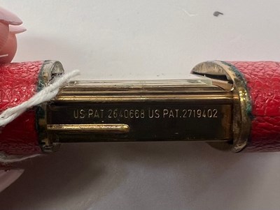 Lot 523 - AN HERMÈS PURSE WATCH