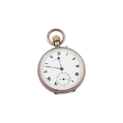 Lot 555 - A SILVER OPEN-FACE POCKET WATCH