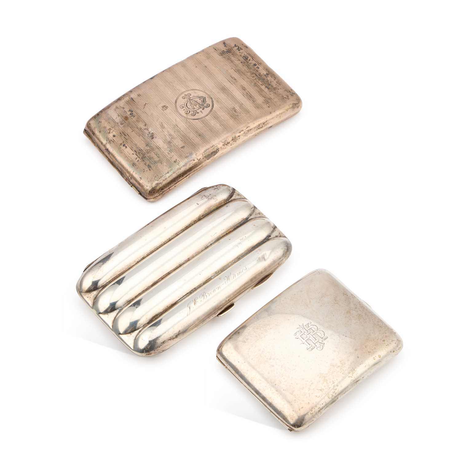 Lot 260 - A GEORGE V SILVER CIGAR CASE