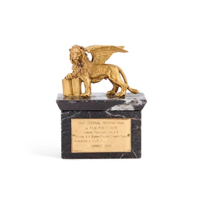 Lot 191 - XXVII FESTIVAL INTERNATIONAL DU FILM PUBLICITAIRE, CANNES 1980, A SILVER-GILT TROPHY