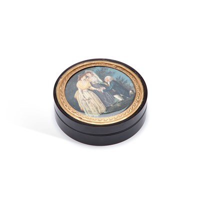 Lot 327 - A 19TH CENTURY FRENCH TORTOISESHELL CIRCULAR SNUFF BOX