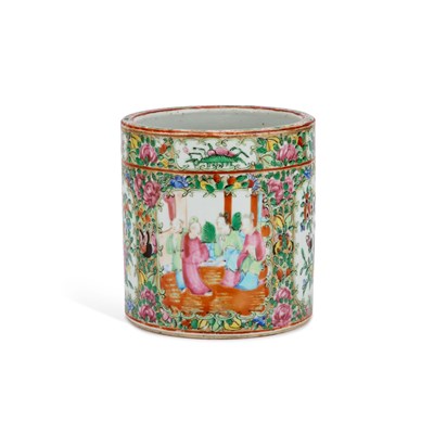 Lot 78 - A CHINESE FAMILLE ROSE BRUSH POT, 19TH CENTURY