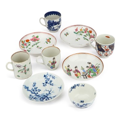 Lot 100 - A COLLECTION OF 18TH CENTURY PORCELAIN