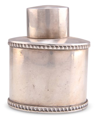 Lot 1261 - A GEORGE V SILVER CADDY