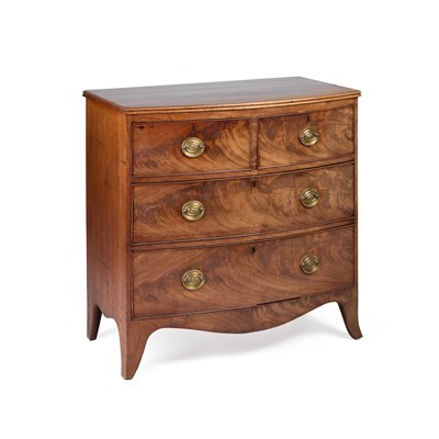 Lot 793 - AN EARLY 19TH CENTURY MAHOGANY BOW-FRONT CHEST OF DRAWERS