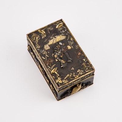 Lot 953 - A JAPANESE MIXED METAL BOX