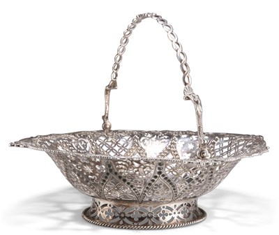 Lot 1373 - A VICTORIAN SILVER CAKE BASKET