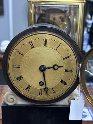 Lot 1237 - A REGENCY MARBLE SINGLE-FUSEE BOUDOIR CLOCK