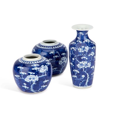 Lot 127 - A CHINESE BLUE AND WHITE PRUNUS VASE AND TWO GINGER JARS, LATE 19TH/EARLY 20TH CENTURY