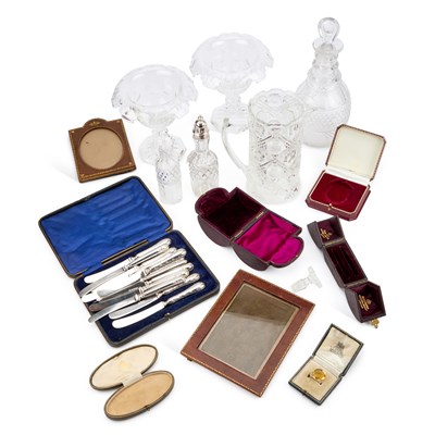 Lot 60 - MIXED LOT INCLUDING OLD JEWELLERY BOXES, GLASS, ETC.