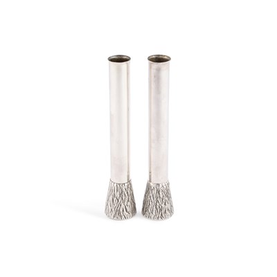 Lot A PAIR OF MAPPIN & WEBB SILVER-PLATED POSY VASES