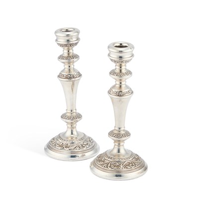 Lot 298 - A PAIR OF ELIZABETH II SILVER CANDLESTICKS