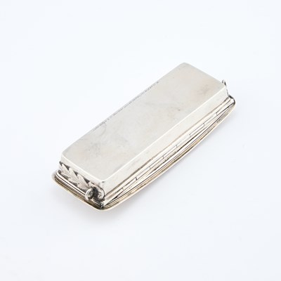 Lot 404 - MILITARY INTEREST: AN EDWARDIAN SILVER TABLE VESTA BOX
