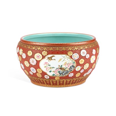 Lot A CHINESE FAMILLE ROSE ENAMELLED CORAL-RED GROUND JARDINIÈRE